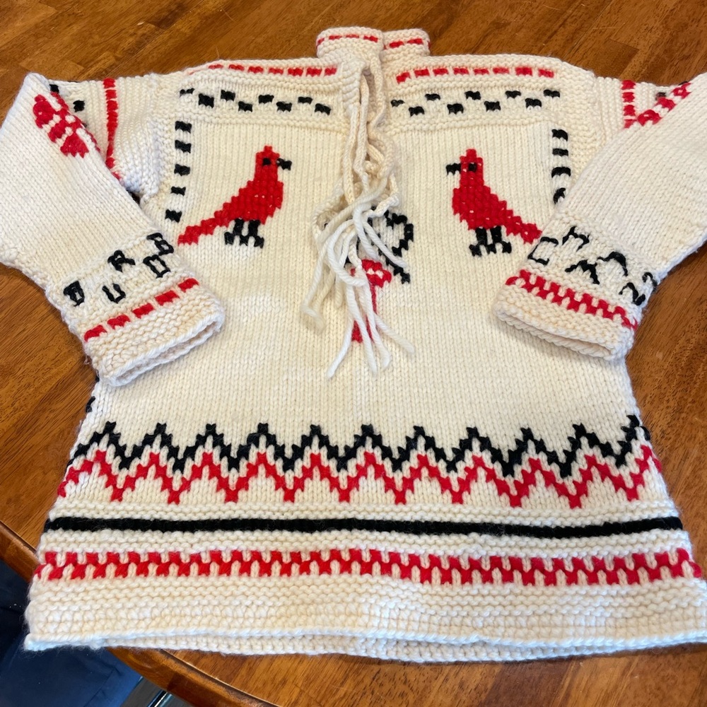 Vintage Handknit sweater with cardinal motif